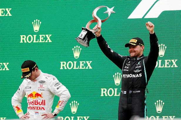 Formula 1 Türkiye GP | İstanbul'da izdiham, Hamilton'ın sitemi, Charles Leclerc'in pit-stopu, Valtteri Bottas'ın zaferi ve Carlos Sainz...-5