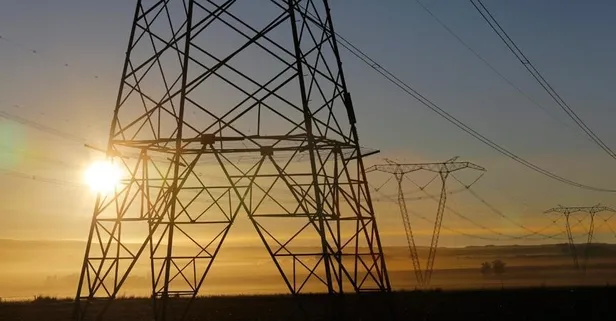 İstanbul, İzmir, Bursa, Kayseri, Denizli, Tekirdağ elektrik neden yok? İstanbul İzmir elektrik kesintisi neden oldu?