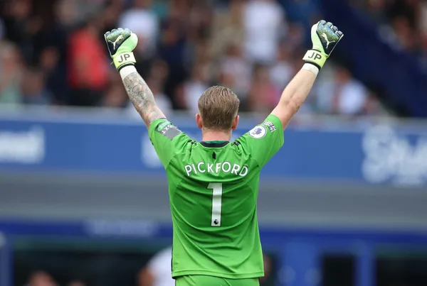 everton-ile-liverpool-derbi-karsilasmasinda-berabere-kaldi-1662214383633.jpg Everton ile Liverpool derbi karşılaşmasında berabere kaldı!-2