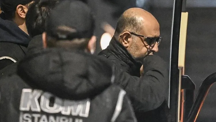 chpli-belediyelerdeki-vurgunlara-hesap-zamani-silivride-hakim-karsisindalar-1769466004479.jpeg CHP'li Belediyelerde büyük vurgunlar gerçekleştiren Aziz İhsan Aktaş