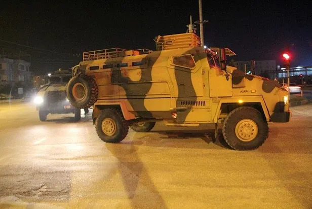 suriye-sinirina-askeri-arac-ve-komando-takviyesi-1580671917272.jpeg Suriye sınırına askeri araç ve komando takviyesi-1