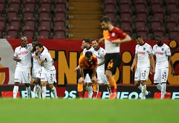 Galatasaray ile Trabzonspor 1-1 berabere kaldı-3