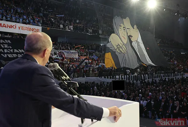 Başkan Erdoğan'ın duygu dolu anları! Annesinin ölüm yıldönümüne özel koreografi: Öyle bir evlat yetiştirdin ki... - 33