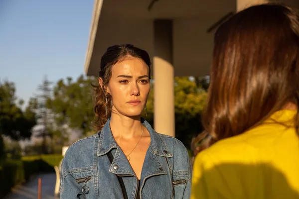 toprak-goncayi-koruyabilecek-mi-gul-masali-14-bolumde-neler-olacak-detaylar-ortaya-cikti-iste-yeni-bolumden-ip-1664032362548.jpg Toprak, Gonca’yı koruyabilecek mi? Gül Masalı 14. bölümde neler olacak? Detaylar ortaya çıktı! İşte yeni bölümden ipuçları...-5