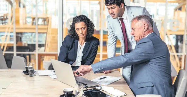 Hem emekli aylığı hem ikramiye artacak! 3600 ek gösterge gelirlere nasıl yansıyacak? Düzenleme ne zaman hayata geçecek? Kimler yararlanacak?