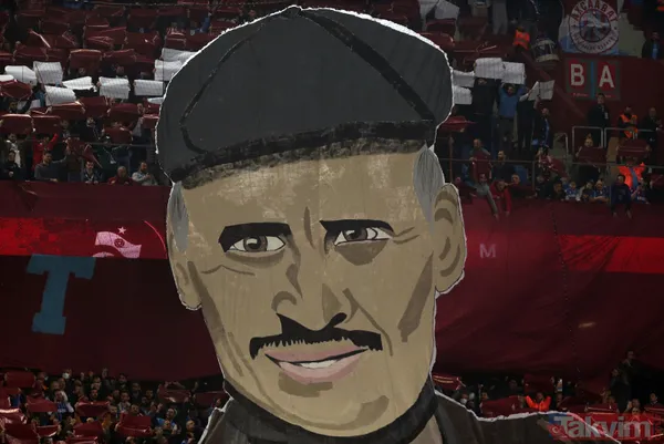 Trabzonspor - Beşiktaş derbisinde muhteşem koreografi! Büyük beğeni topladı... - 11