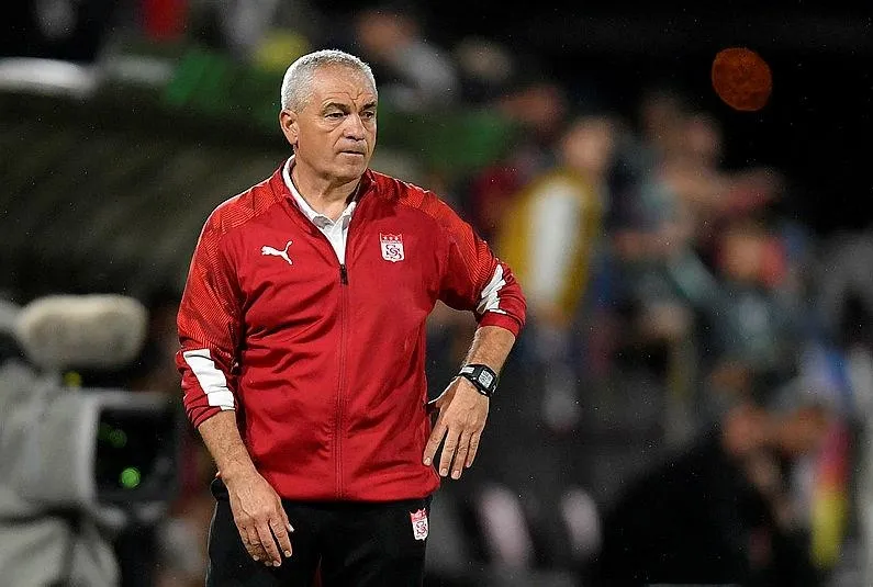 18 yıl sonra yuvaya döndü