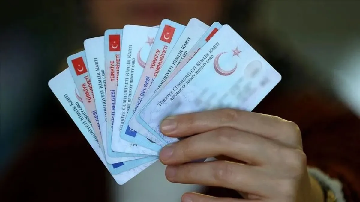 Sahte ekspertiz raporlarıyla usulsüz vatandaşlık iddiası! 16 ilde operasyon: 72 şüpheli yakalandı