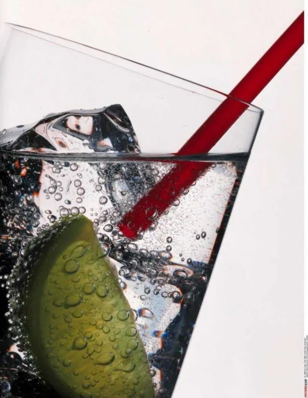maden-suyu-ve-soda-saglik-icin-hangisini-secmelisiniz-1731334015875.jpg Sağlık için hangisini seçmelisiniz? Maden suyu mu, soda mı?-6