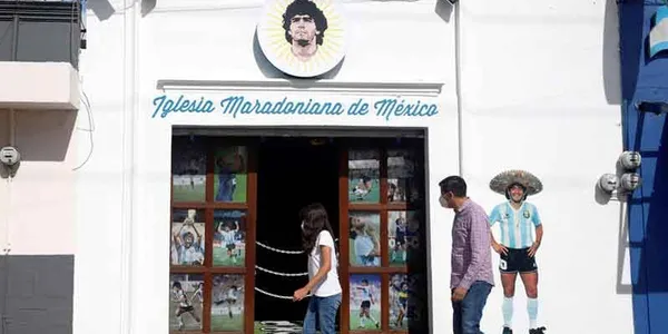 maradona-adina-ikinci-kilise-meksikada-acildi-1626014701557.jpg