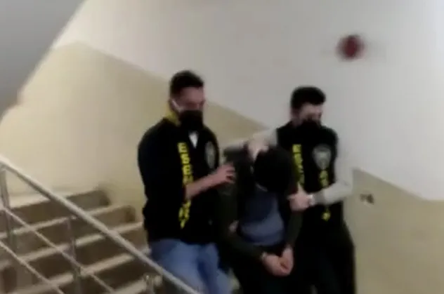 İşten dönen kadını taciz etti: Beni de içeri al