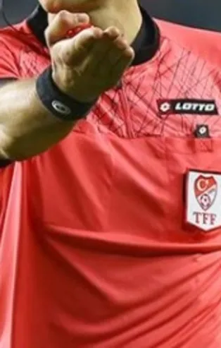 Süper Lig'de 29. haftanın hakemleri belli oldu! Dikkat çeken Fenerbahçe - Fırat Aydınus detayı