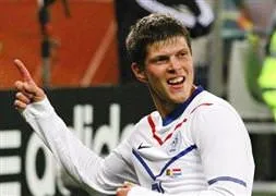 Ünlü futbolcu Fener’i reddetti