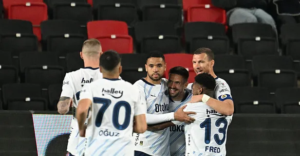 Kanarya 4 dakikada hayata döndü! Gaziantep FK - Fenerbahçe: 1-3 | MAÇ SONUCU