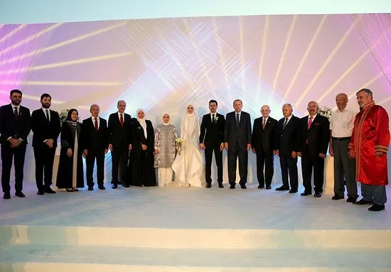 Cumhurbaşkanı Erdoğan, Numan Kurtulmuş'un kızının nikah törenine katıldı - 1