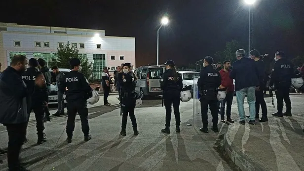 Son dakika: Bursa'da polis memurunun şehit edilmesiyle ilgili flaş gelişme: 3 kişi tutuklandı-1