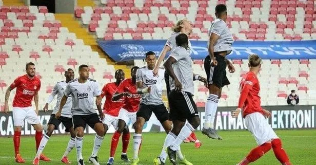 Beşiktaş, Rıza Çalımbay’ın takımı Sivas’a takıldı büyük fırsat kaçırdı