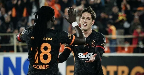 galatasaray-ekibi-zanioloya-veda-etti-rekor-bonservis-iste-italyan-futbolcunun-yeni-takimi-1692138993985.jpeg