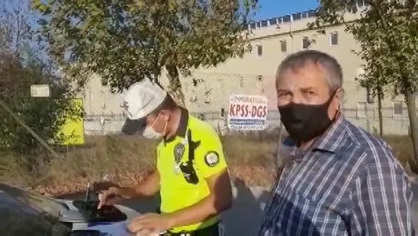 esenyurtta-yine-ayni-manzara-12-kisilik-aractan-bakin-kac-kisi-cikti-1599631700819.jpg