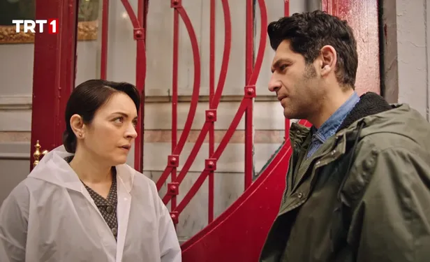 sensiz-bir-hayalim-yok-benim-masumlar-apartmani-48-bolum-fragmani-beynini-oren-vesveselerinden-kurtulacak-1637121546122.jpg Masumlar Apartmanı 48. bölüm fragmanı: Beynini ören vesveselerinden kurtulacak! Sensiz bir hayalim yok benim!-3