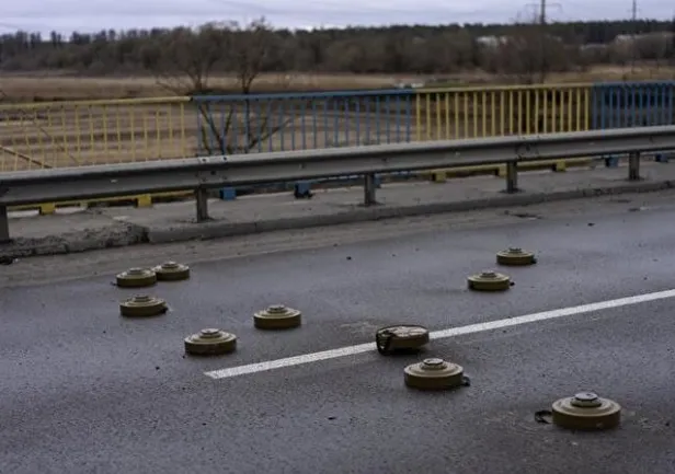 Ukrayna'da büyük tehlike! Zelenskiy açıkladı: Her yere mayın bırakmışlar!-2