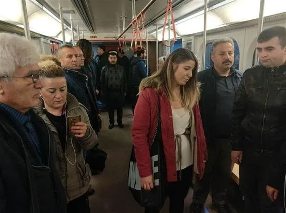 Saat 09.05'te tüm Türkiye'de saygı duruşu