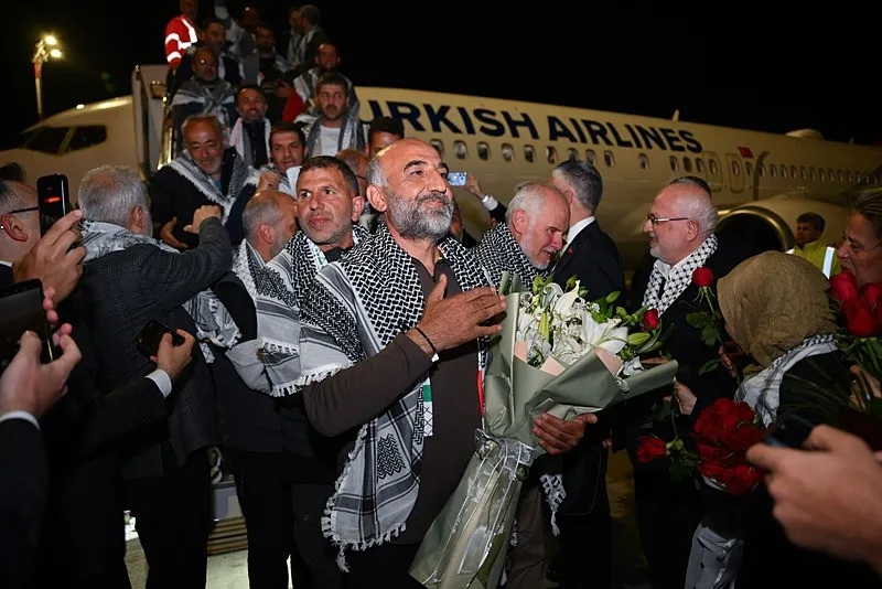 FİLİSTİN ÖZGÜR OLANA KADAR DEVAM-3