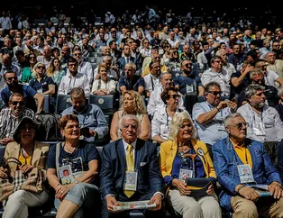 Fenerbahçe'nin tarihi kongresinden kareler