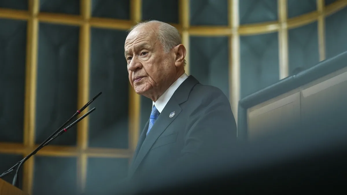 Bahçeli: İstanbul'daki Terör Saldırısı Türkiye'nin Finansal Gücünü Hedef Alıyor