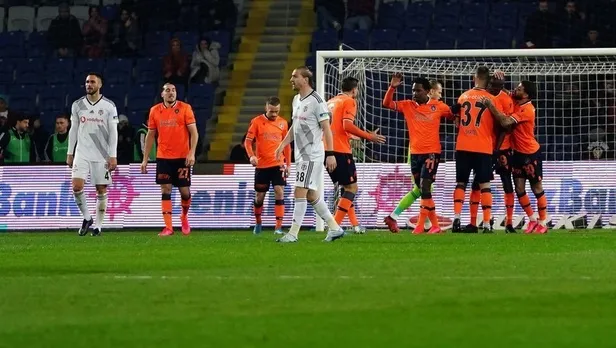 bein-sports-1-basaksehir-besiktas-maci-canli-izle-basaksehir-besiktas-maci-canli-nasil-izlenir-iste-11ler-1634315649636.jpg