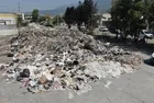 İzmir'i çöp götürdü! Esnaf CHP'li belediyeden bezdi: Mikrop kapıp hasta olacağız