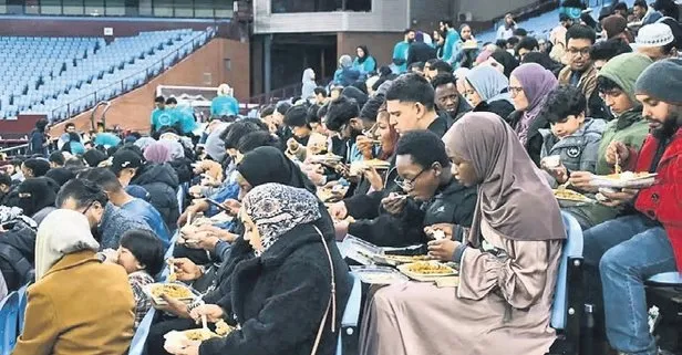 Aston Villa’dan iftar daveti