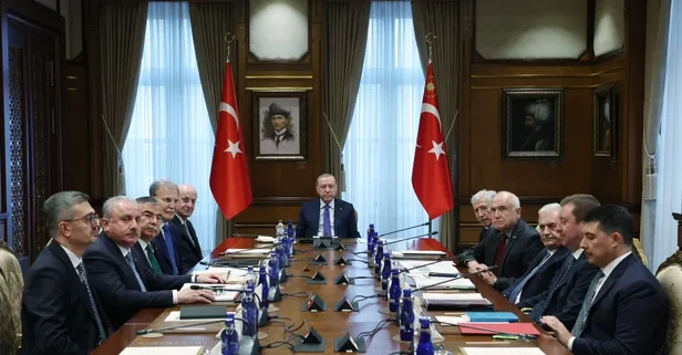 Son dakika: Başkan Erdoğan liderliğindeki YİK Toplantısı sona erdi! Yazılı açıklamada KKTC ve aile vurgusu