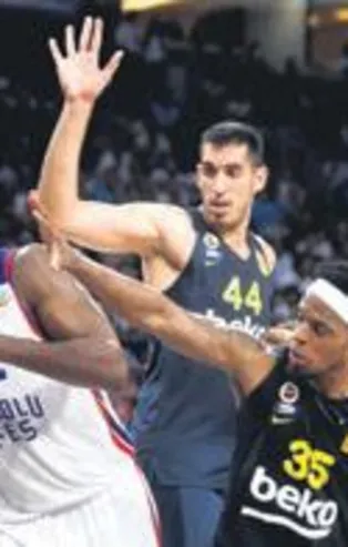 Avrupa’da Türk derbisi!