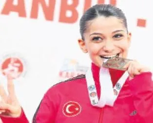 Korunmak istedi zirveyi hedefledi