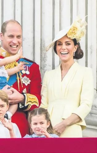 Kraliçe 2’nci Elizabeth’in ölümüyle hesaplanan Kraliyet Ailesi’nin serveti dudak uçuklattı