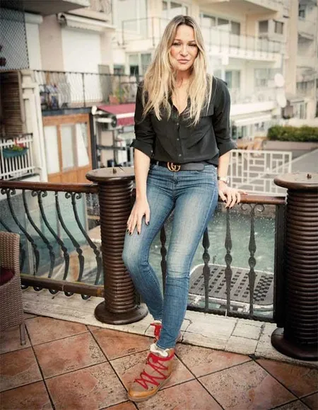 Etkin Ünal boşanma sonrası ilk kez ortaya çıktı-4