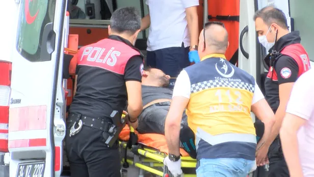 3-gun-calisip-isten-ayrilan-adam-tazminat-alamayinca-teror-estirdi-1593764835067.jpg 3 gün çalışıp işten ayrılan adam, tazminat alamayınca terör estirdi-2