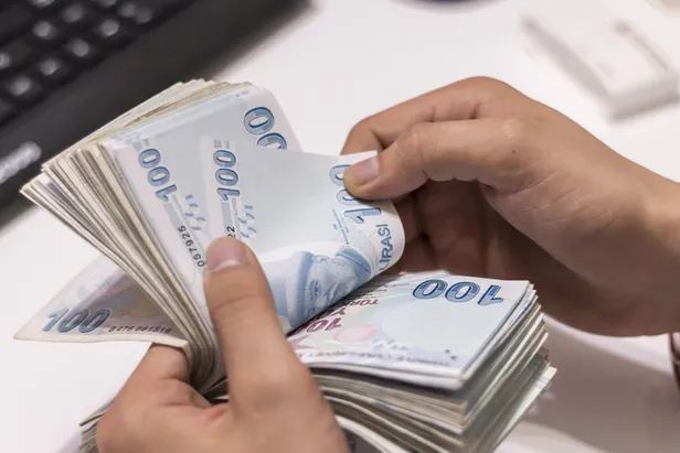 emeklilik-yasiniz-degisiyor-hemen-tabloya-bakin-2000-2008-arasi-ve-sonrasi-icin-yeni-emeklilik-sistemi-hazirla-1694867797208.jpg 2000 2008 arası ve sonrası için yeni emeklilik sistemi hazırlandı! Emeklilik yaşınız değişiyor hemen tabloya bakın-7