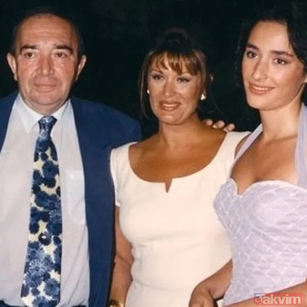 ‘Bay Sinema’ lakaplı Türker İnanoğlu son yolculuğuna uğurlandı! Cenazeye ünlü akını! Emel Sayın, Hülya Koçyiğit, Kerem Alışık - 3