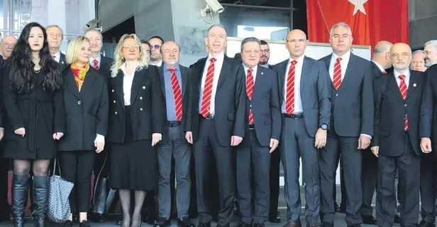 Galatasaray başkan adayı Metin Öztürk: Taraftarlar bayrakları hazırlasın!