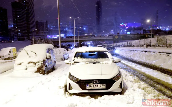 İBB'nin kar rezaleti: İstanbul'da yoğun kar sonrası araçlar yolda kaldı! Vatandaşlar evine gidemedi - 4