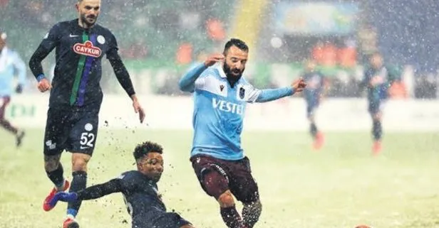 Trabzonspor 8 haftada 9 puan alması takdirde şampiyonluğunu ilan edecek