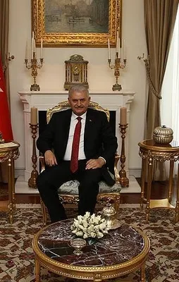 Başbakan Yıldırım: Esefle karşılıyoruz