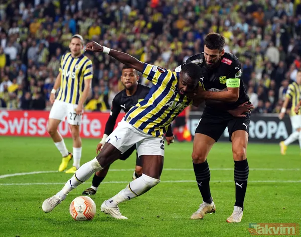 Spor yazarları Fenerbahçe-AEK Larnaca maçını değerlendirdi! 'Mükemmele yakın bir performans' - 14