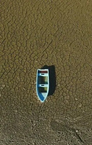 Bursa Gölbaşı'nda korkutan görüntü! Gölün yüzde 90'ı kurudu!