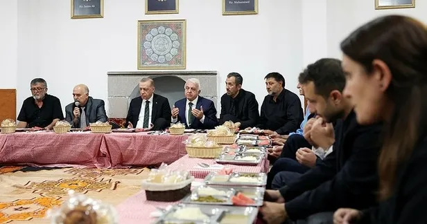 Başkan Recep Tayyip Erdoğan'dan Alevi Dedeleri ve akademisyenlerle cemevinde iftar! İlk kareler geldi...-3