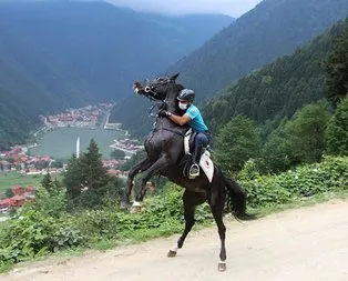 Uzungöl’de atlı jandarmalar göreve başladı!