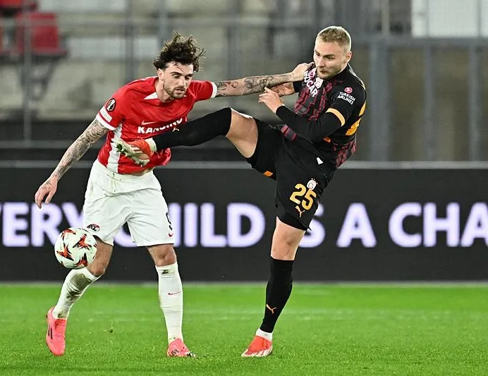 Nelsson’la olmuyor!