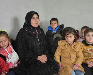 Elazığdaki depremde gönülleri fetheden Suriyeli Mahmudun İdlibdeki ailesi evsiz kaldı